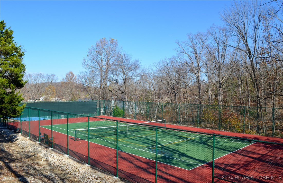 Cornett Cove No. 5 - Land