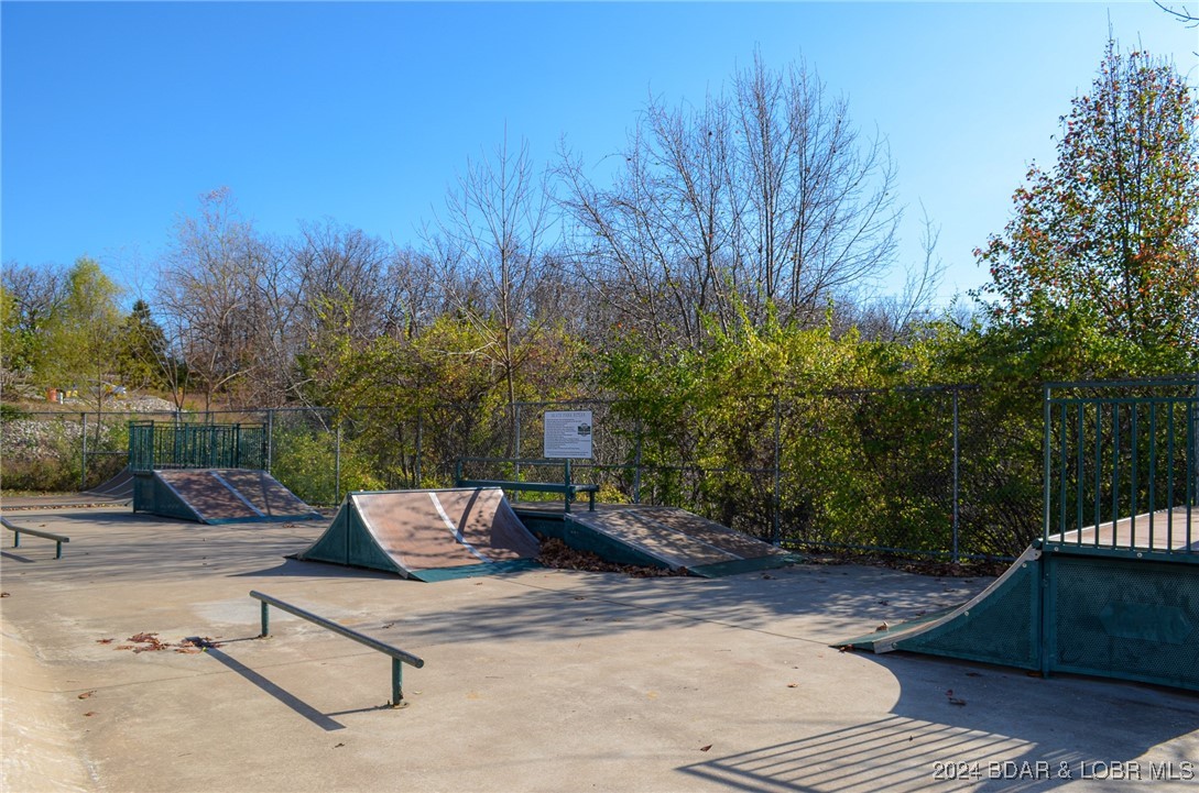 Cornett Cove No. 5 - Land