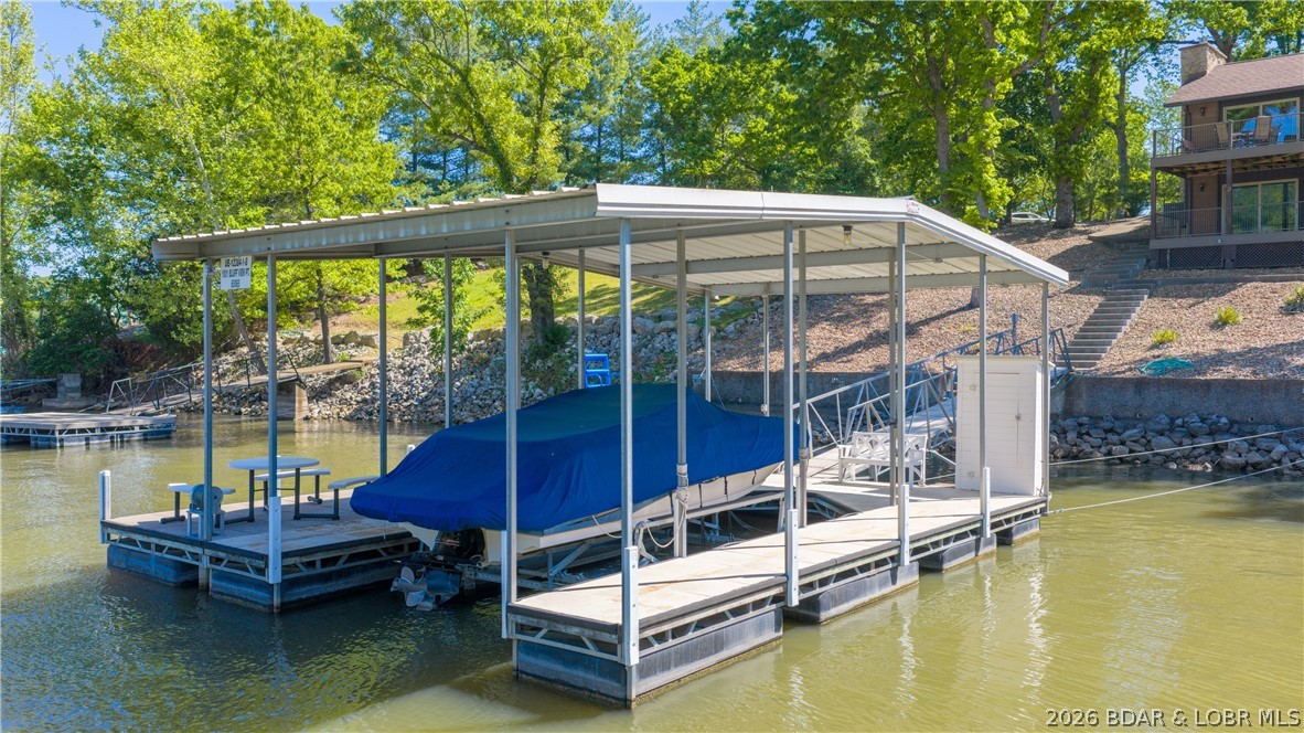 Bluff View Point - Residential