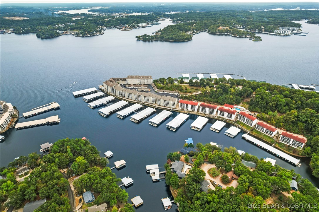 Lake Ozark, Missouri 65049, United States, 2 Bedrooms Bedrooms, ,2 BathroomsBathrooms,Residential,Active,226911