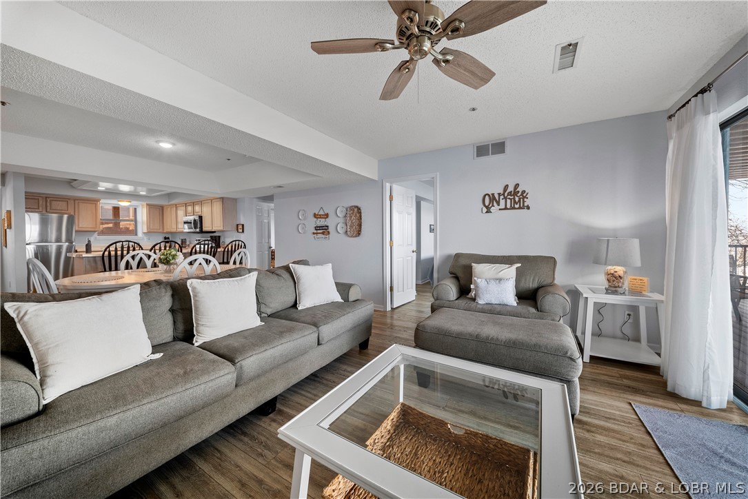 The Falls Condo - Residential