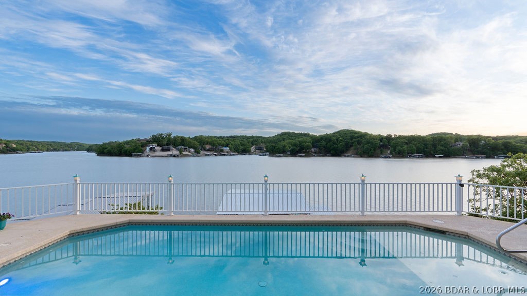 Sylvan Bay - Residential