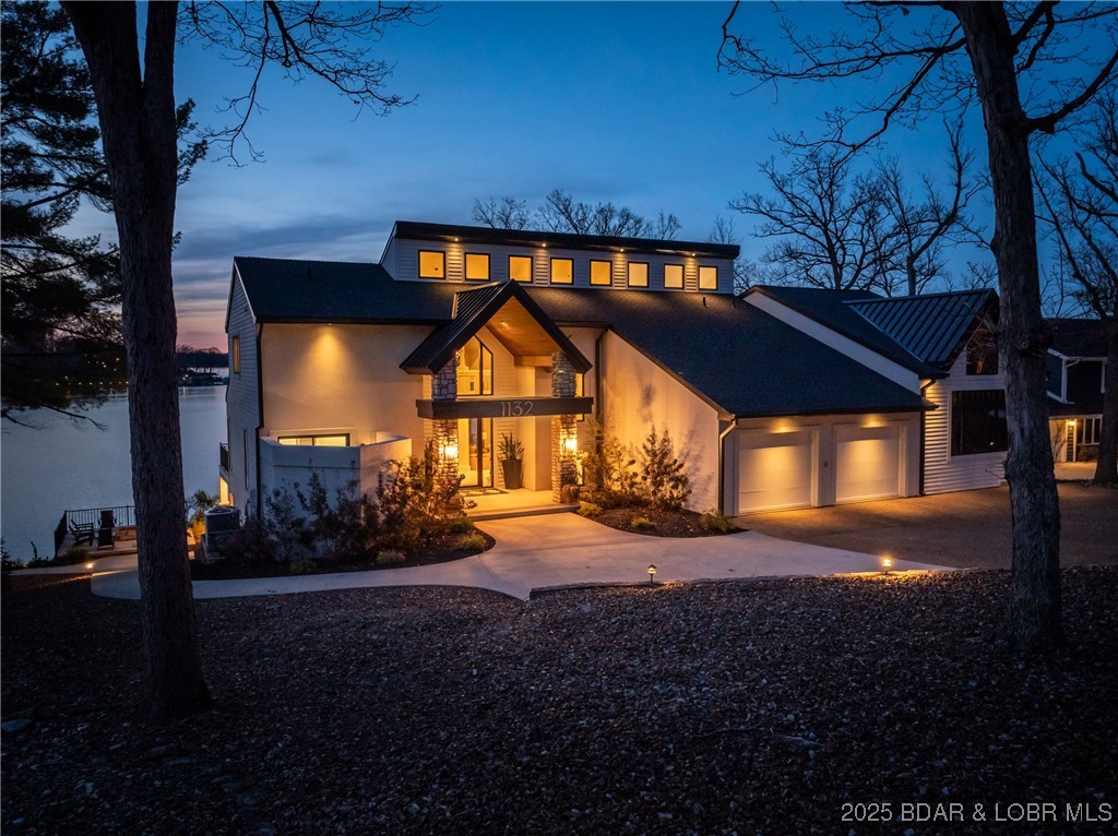 Four Seasons, Missouri 65049, United States, 4 Bedrooms Bedrooms, ,6 BathroomsBathrooms,Residential,Active,102358