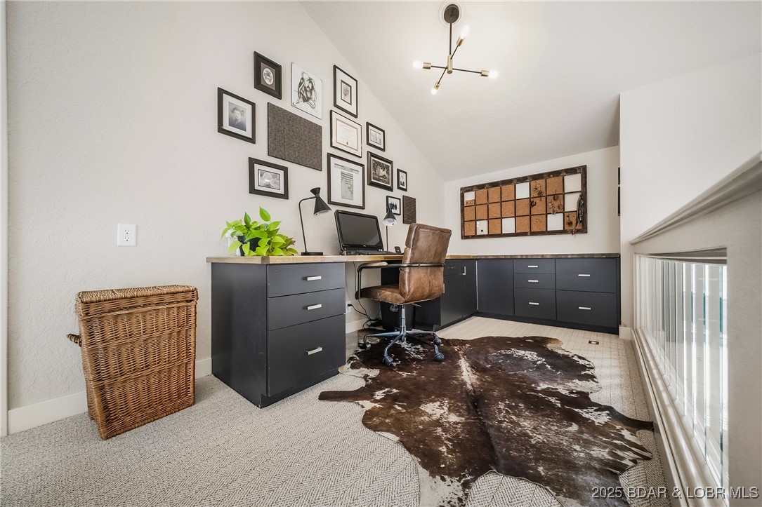 Four Seasons, Missouri 65049, United States, 4 Bedrooms Bedrooms, ,6 BathroomsBathrooms,Residential,Active,102358