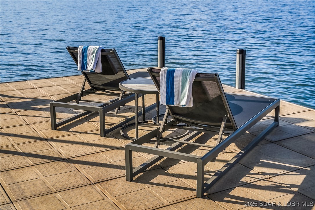 Four Seasons, Missouri 65049, United States, 4 Bedrooms Bedrooms, ,6 BathroomsBathrooms,Residential,Active,102358