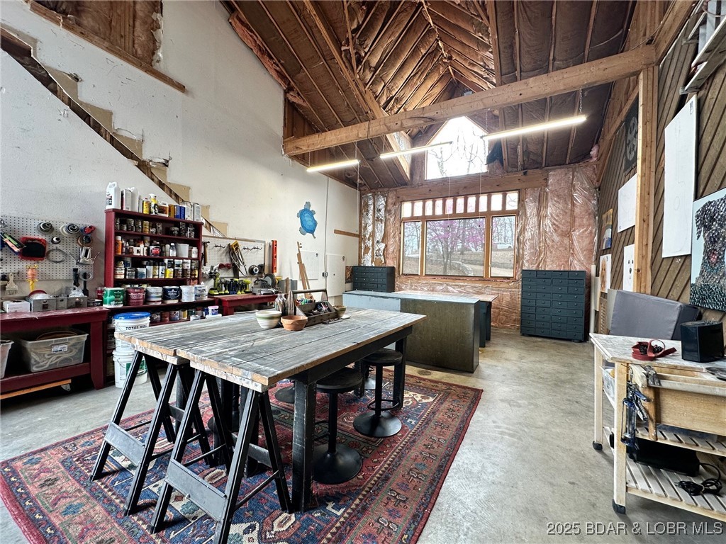 Four Seasons, Missouri 65049, United States, 4 Bedrooms Bedrooms, ,6 BathroomsBathrooms,Residential,Active,102358