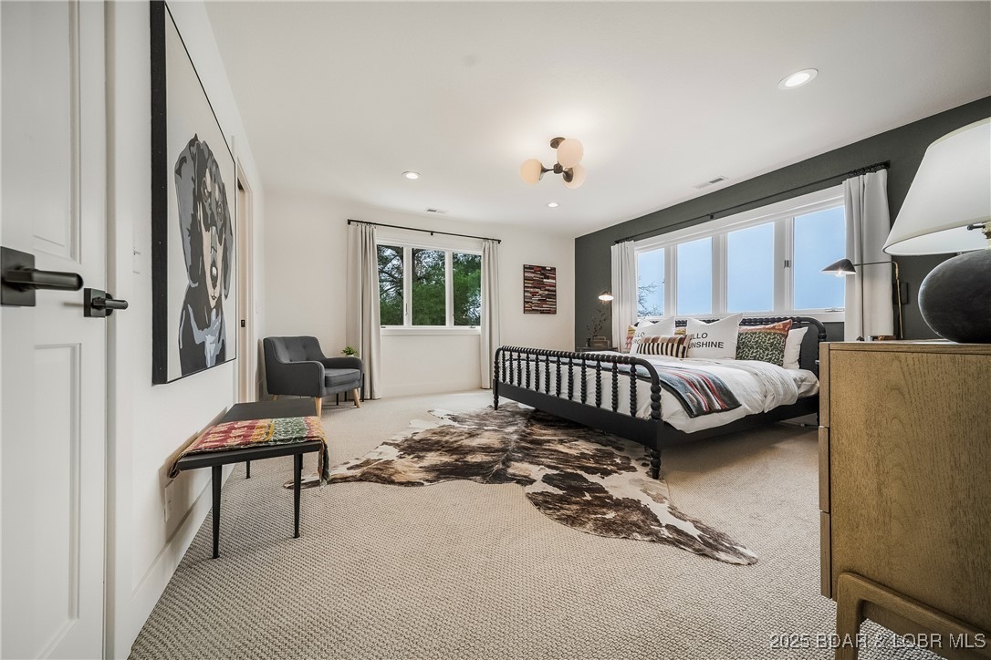 Four Seasons, Missouri 65049, United States, 4 Bedrooms Bedrooms, ,6 BathroomsBathrooms,Residential,Active,102358