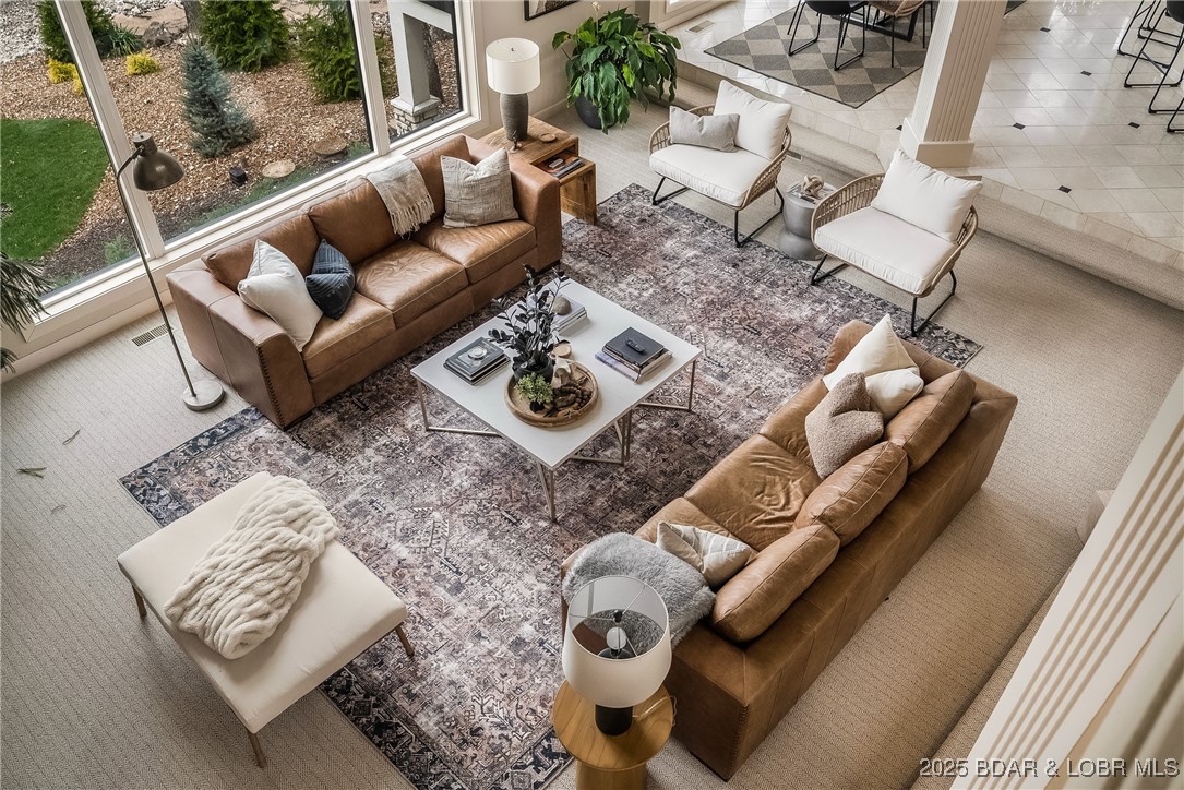 Four Seasons, Missouri 65049, United States, 4 Bedrooms Bedrooms, ,6 BathroomsBathrooms,Residential,Active,102358