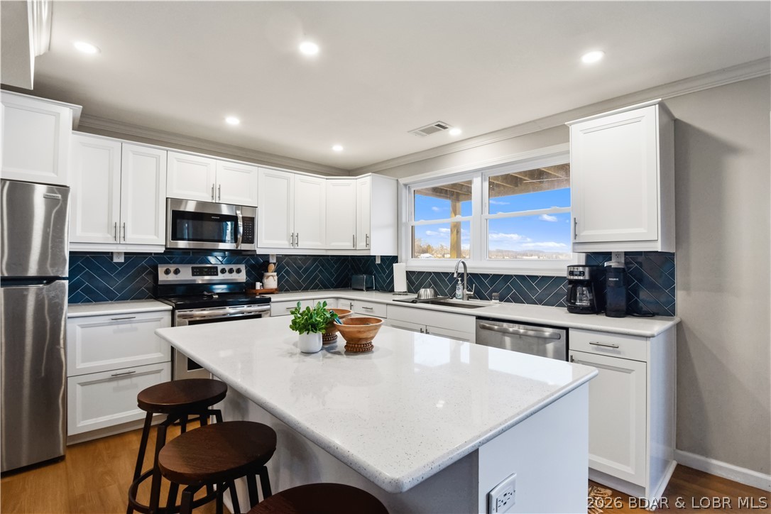 Lakeview Est - Residential