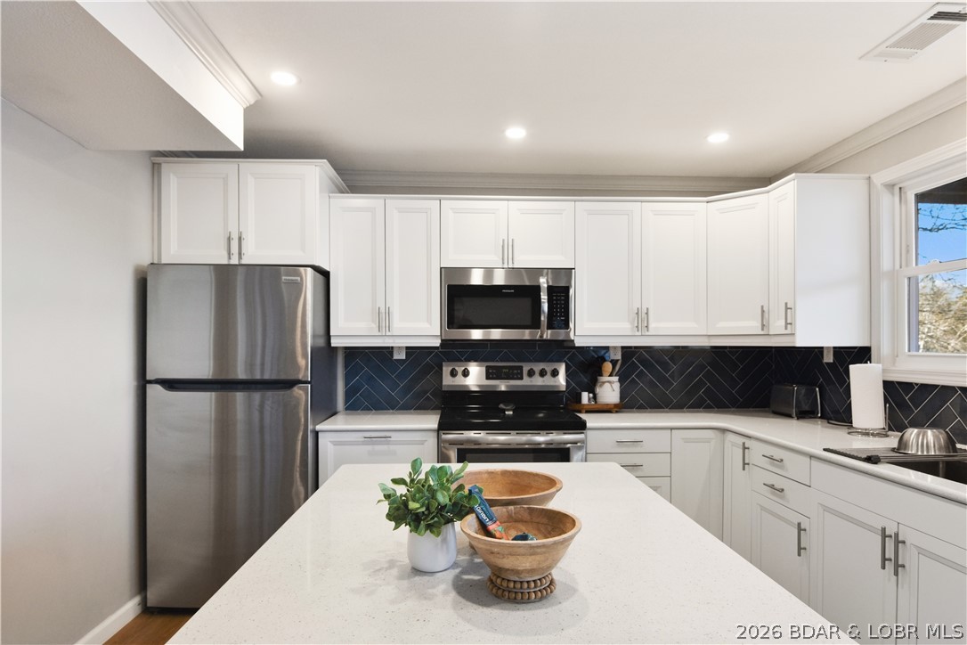 Lakeview Est - Residential