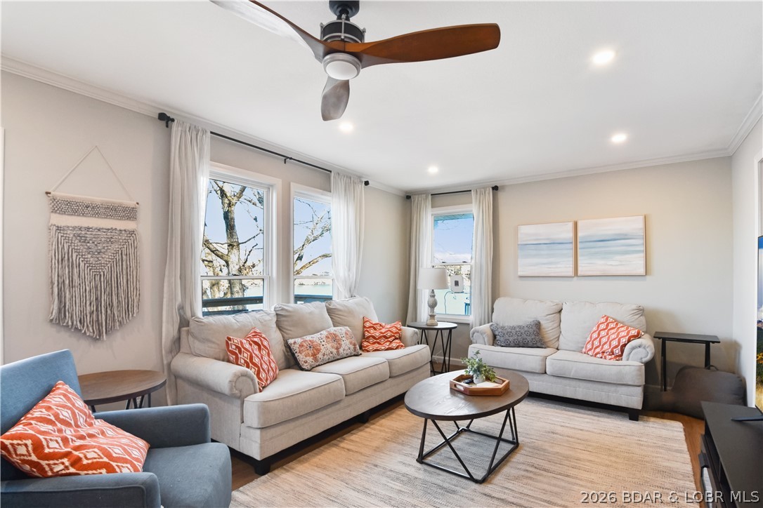 Lakeview Est - Residential