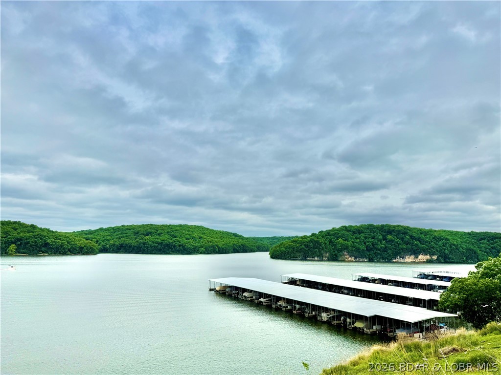 Park Place On The Lake - Residential