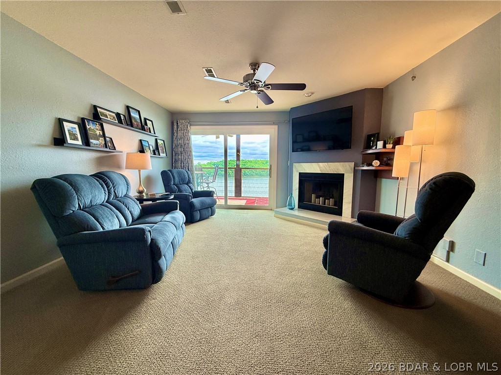 Park Place On The Lake - Residential