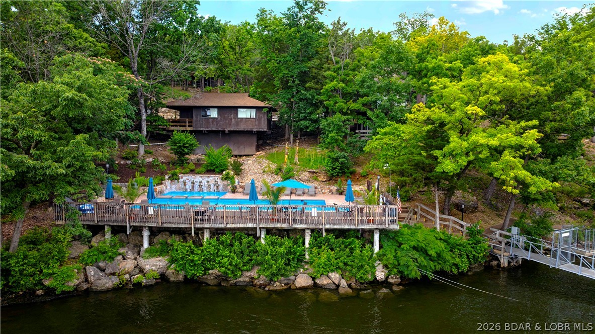 Treetop Village - Residential