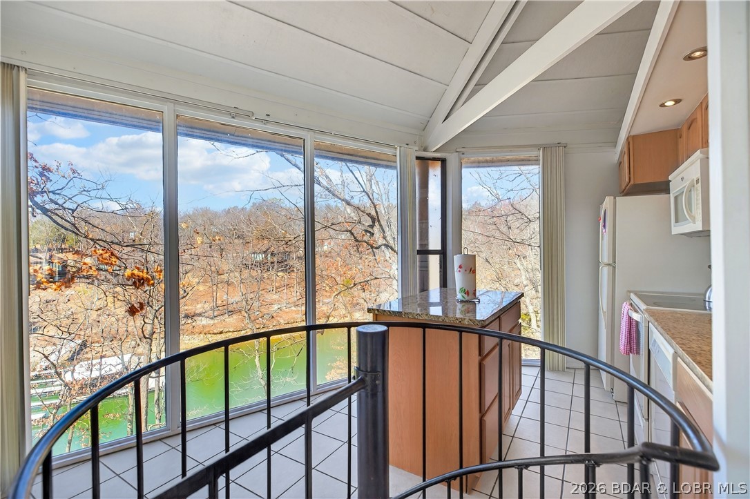 Treetop Village - Residential