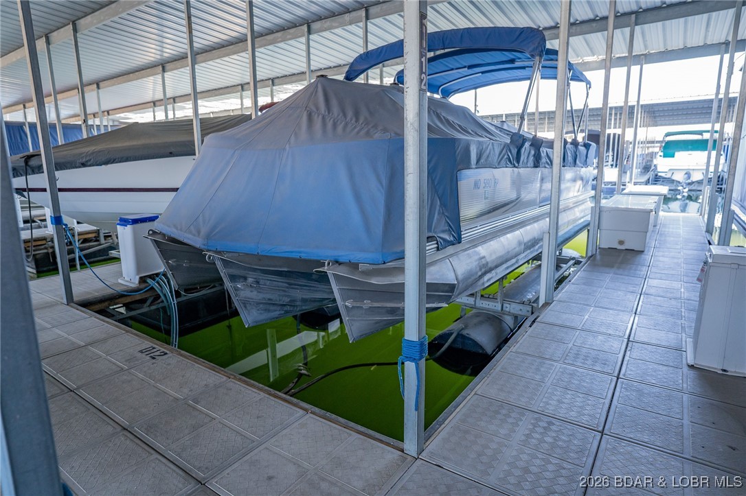 Lighthouse Pointe Condominium - Residential