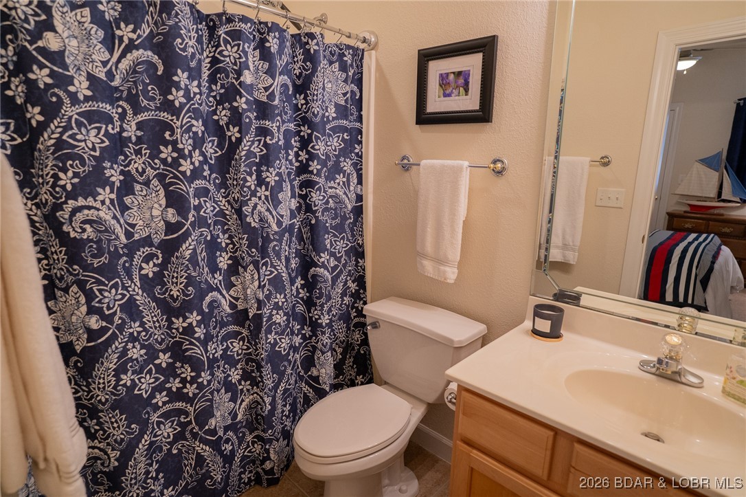 Lighthouse Pointe Condominium - Residential