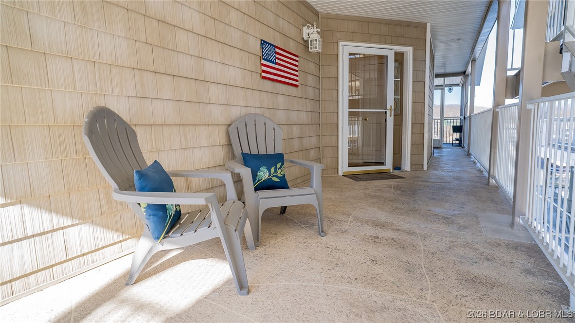 Lighthouse Pointe Condominium - Residential