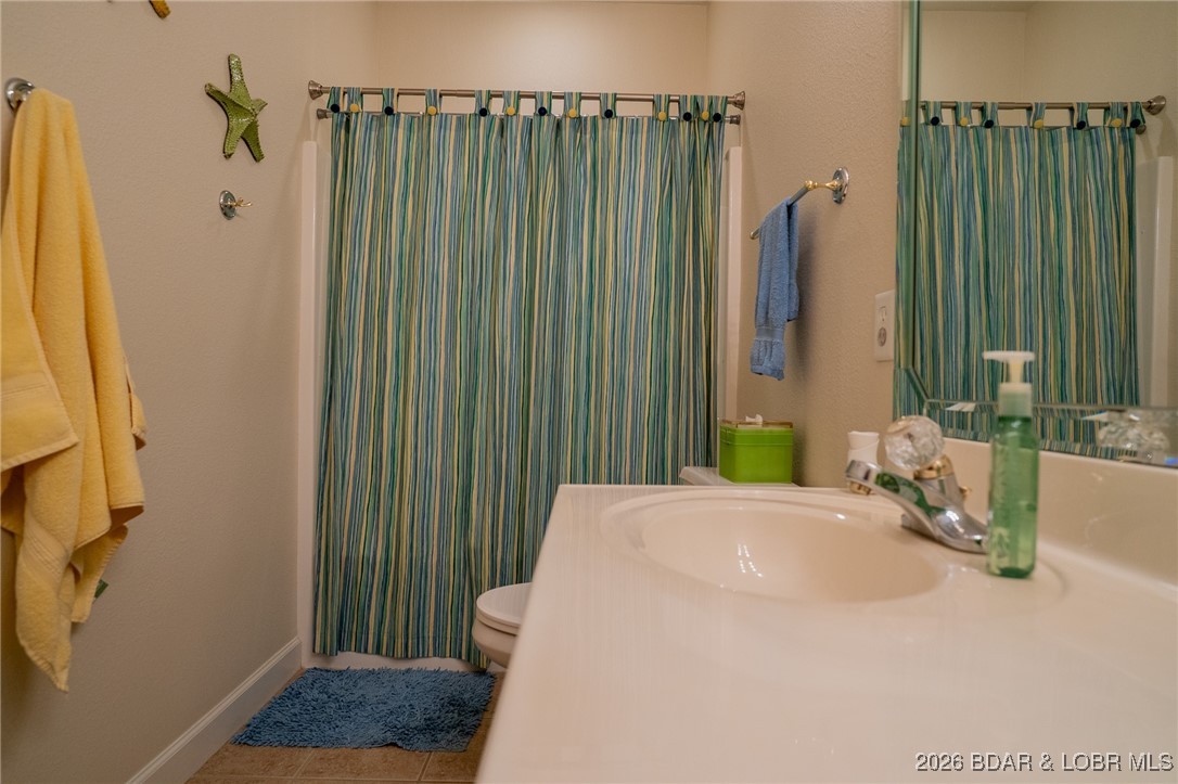 Lighthouse Pointe Condominium - Residential