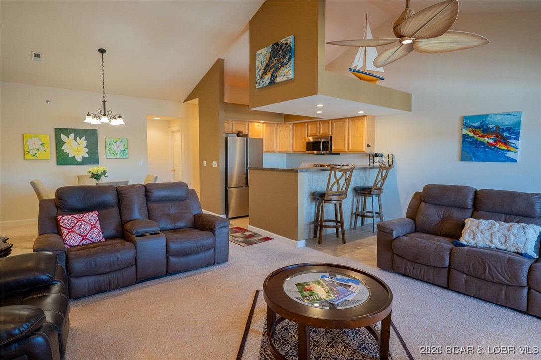 Lighthouse Pointe Condominium - Residential