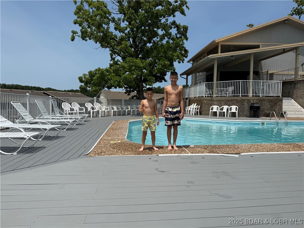 Spinnaker Point Condominiums - Residential