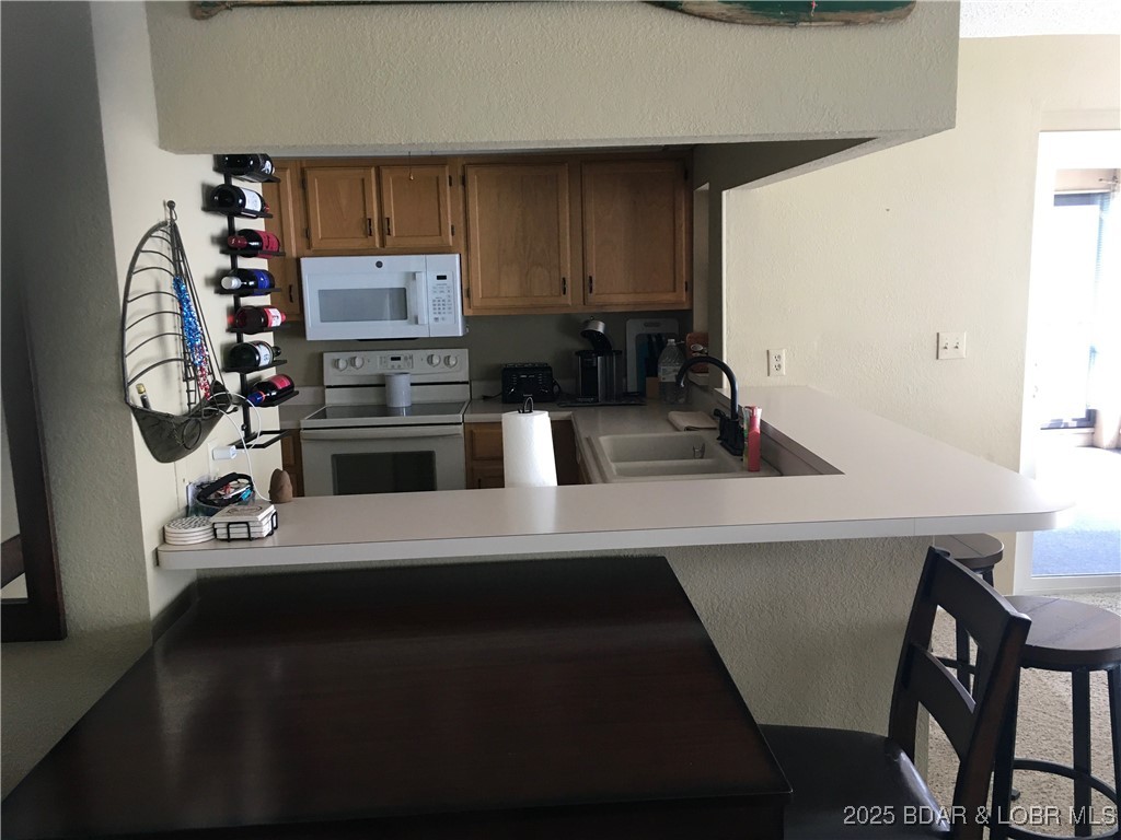 Spinnaker Point Condominiums - Residential