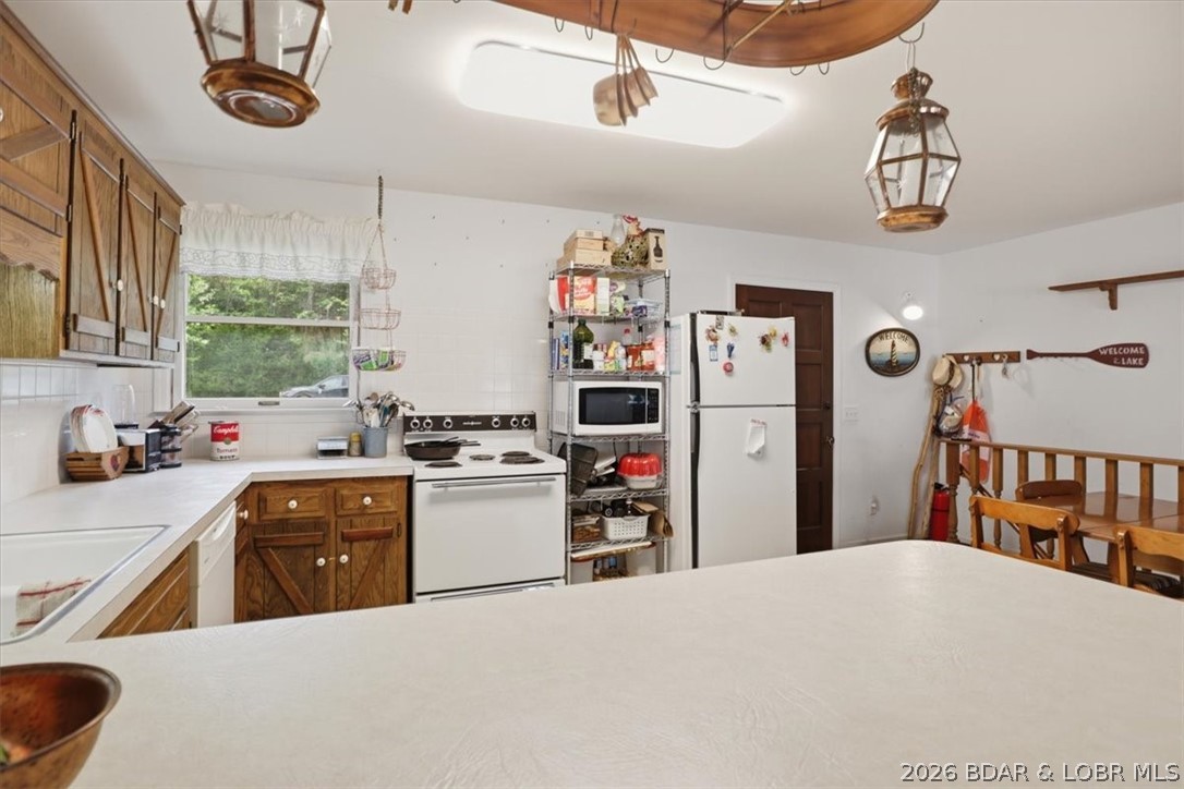 Coffman Bend #12 - Residential