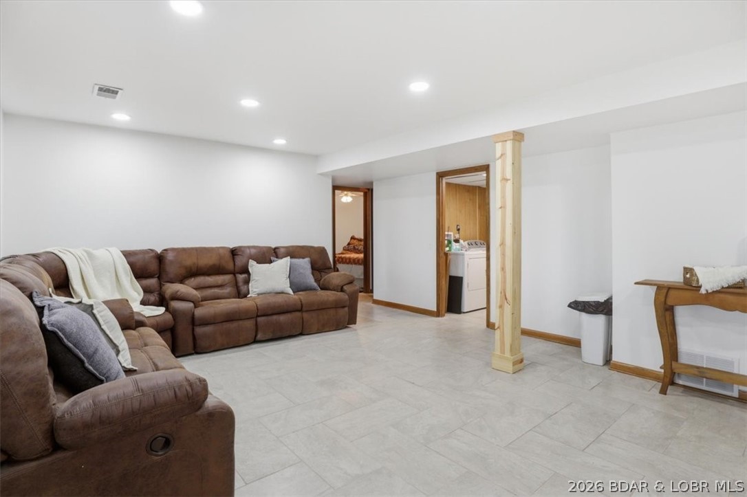 Coffman Bend #12 - Residential
