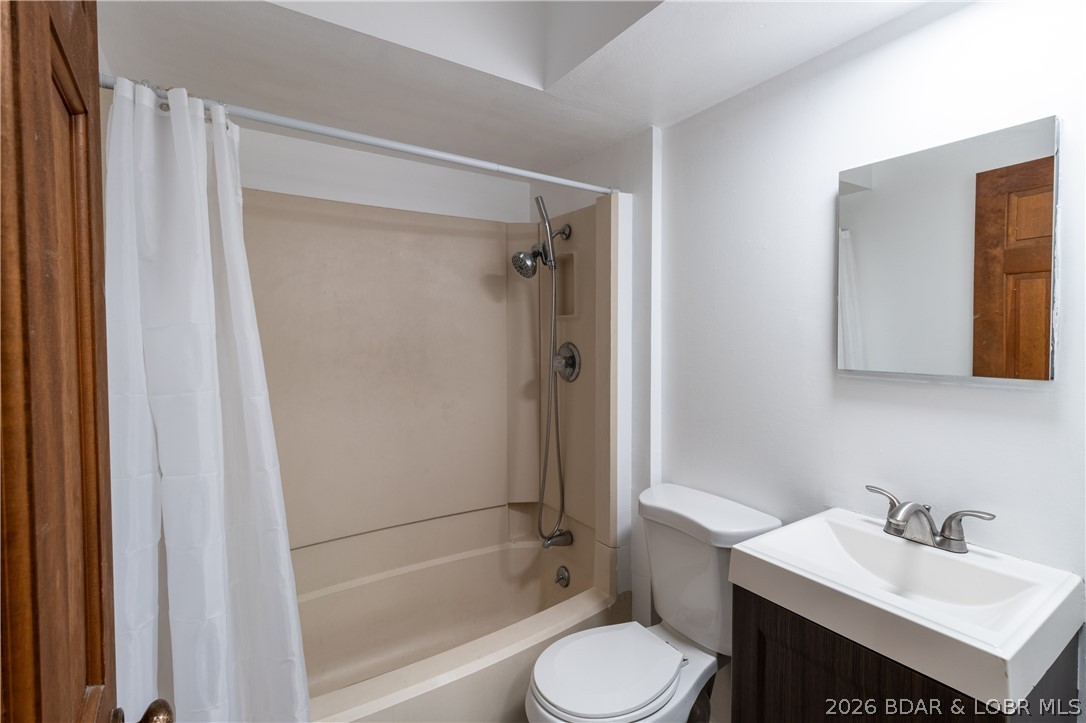 Cedar Mill Lodge Condominium - Residential