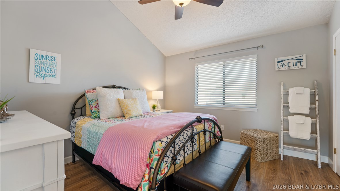 Pelican Bay Condominium - Residential