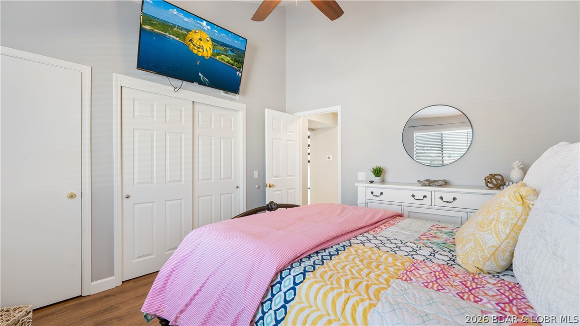 Pelican Bay Condominium - Residential