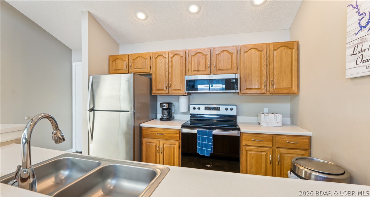 Pelican Bay Condominium - Residential