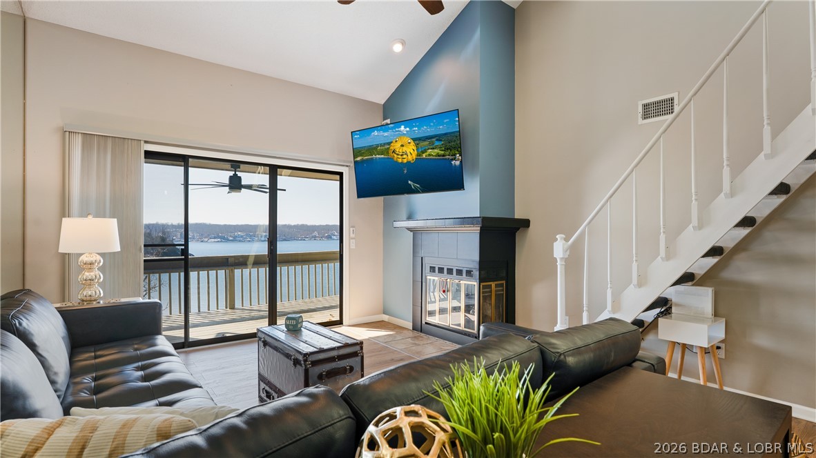 Pelican Bay Condominium - Residential