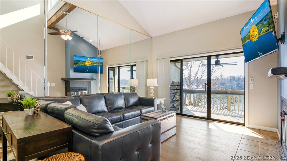 Pelican Bay Condominium - Residential