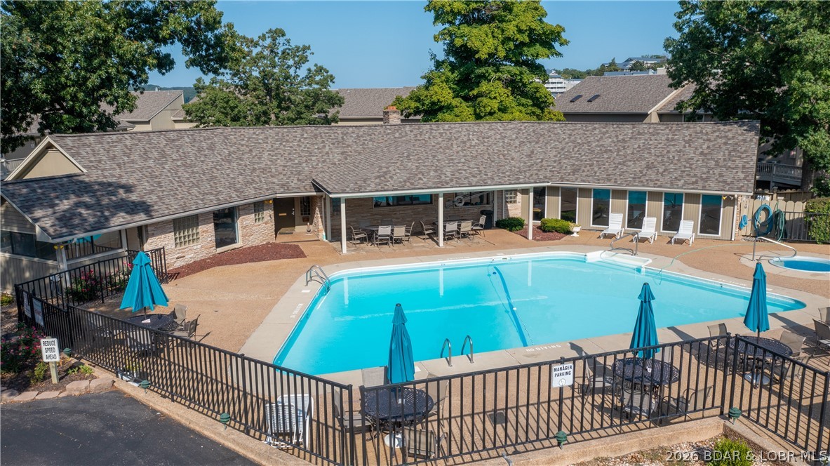 Pelican Bay Condominium - Residential