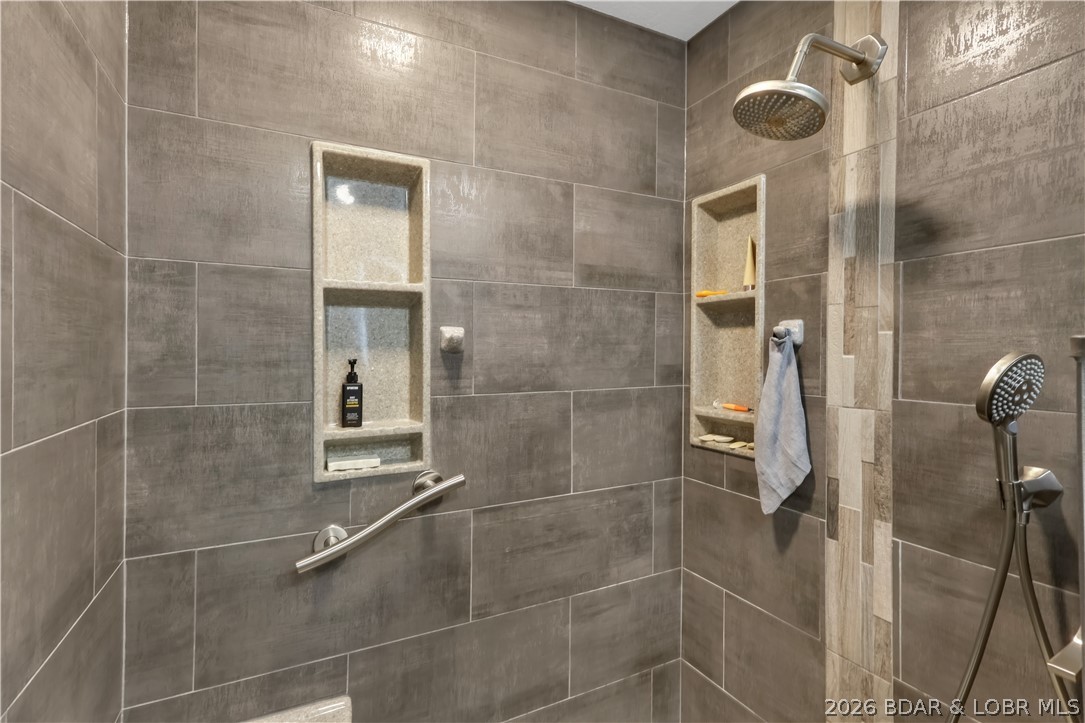 Horseshoe Bend # 10 - Residential