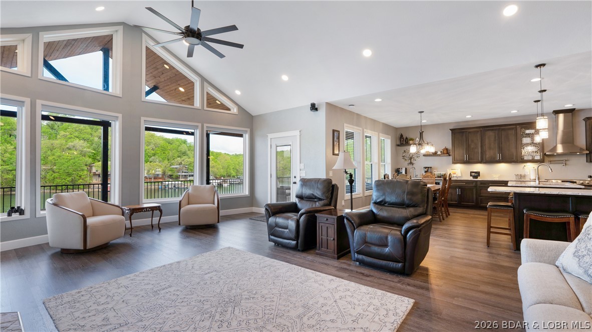 Waters Edge Estates - Residential
