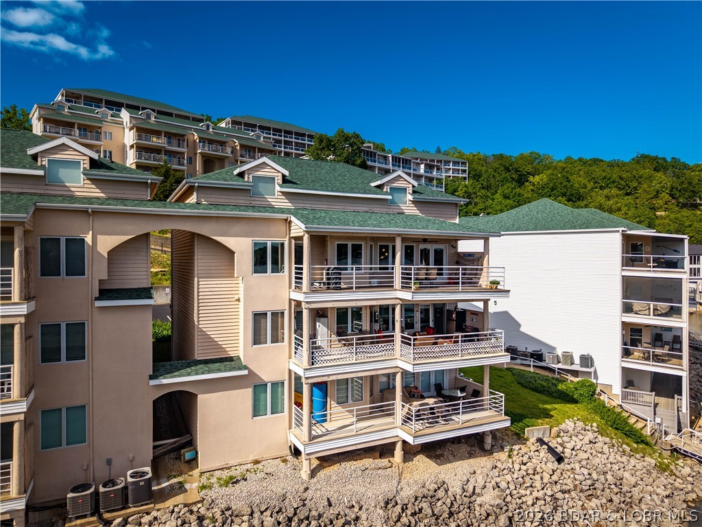 Emerald Bay Condominium - Residential