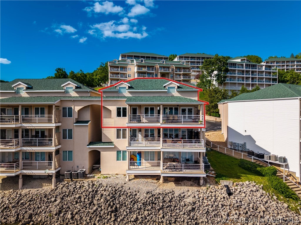 Emerald Bay Condominium - Residential