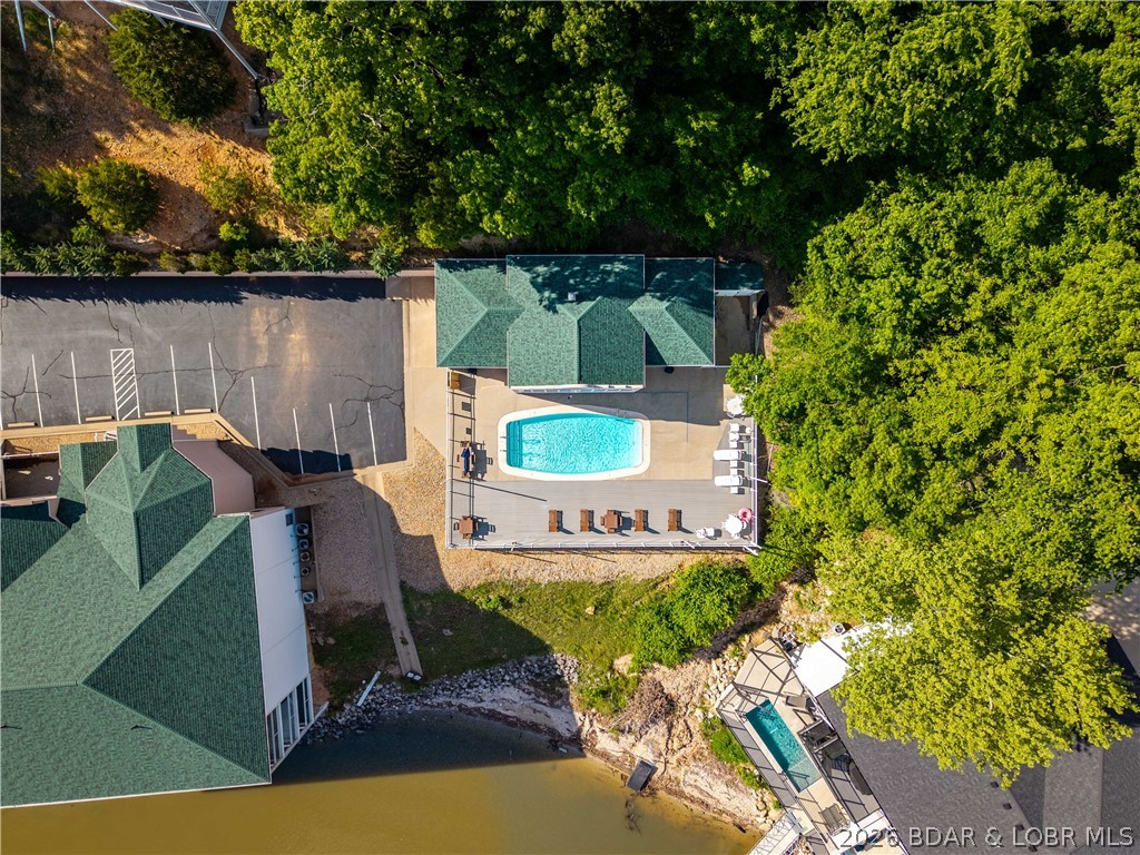 Emerald Bay Condominium - Residential