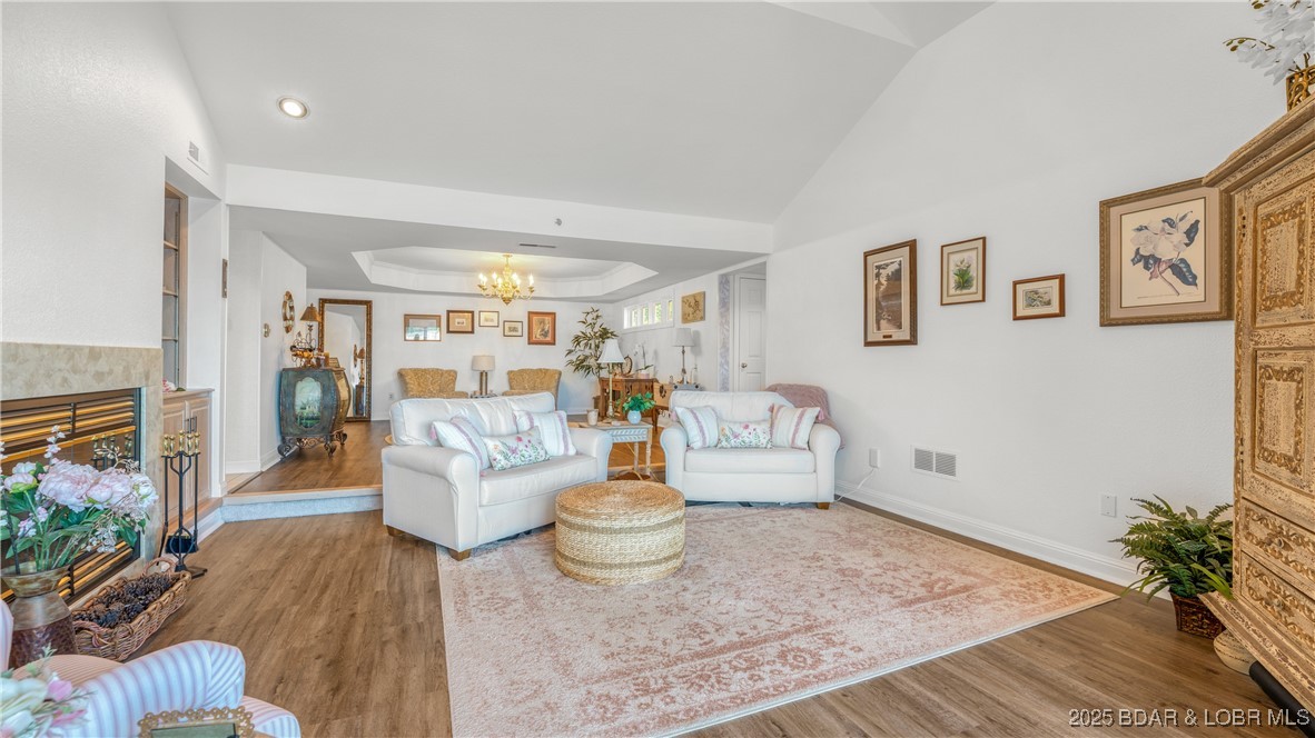 Lake Ozark, Missouri 65049, United States, 2 Bedrooms Bedrooms, ,2 BathroomsBathrooms,Residential,Active,143074