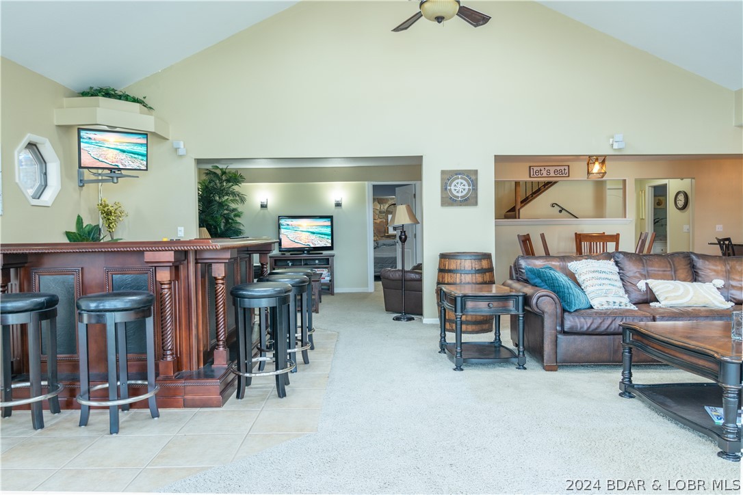 Sunrise Beach, Missouri 65079, United States, 3 Bedrooms Bedrooms, ,3 BathroomsBathrooms,Residential,Contingent,54009