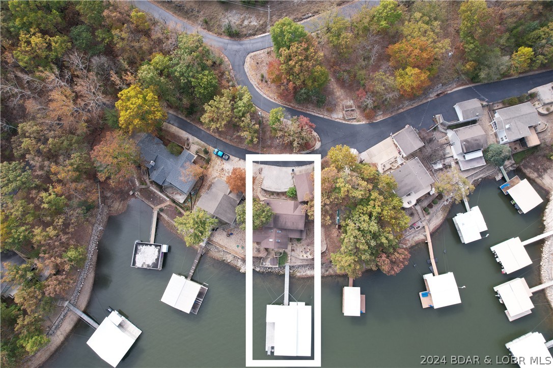 Sunrise Beach, Missouri 65079, United States, 3 Bedrooms Bedrooms, ,3 BathroomsBathrooms,Residential,Contingent,54009