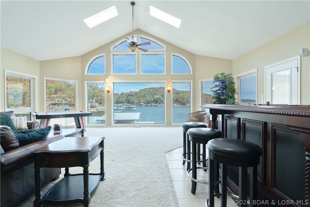 Sunrise Beach, Missouri 65079, United States, 3 Bedrooms Bedrooms, ,3 BathroomsBathrooms,Residential,Contingent,54009