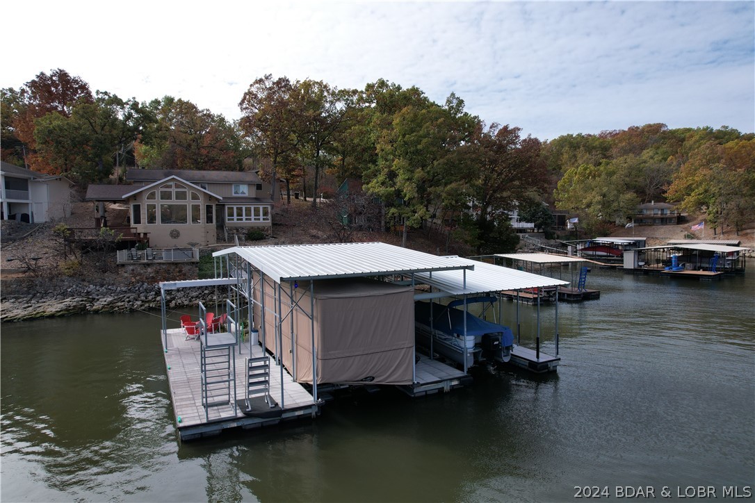 Sunrise Beach, Missouri 65079, United States, 3 Bedrooms Bedrooms, ,3 BathroomsBathrooms,Residential,Contingent,54009