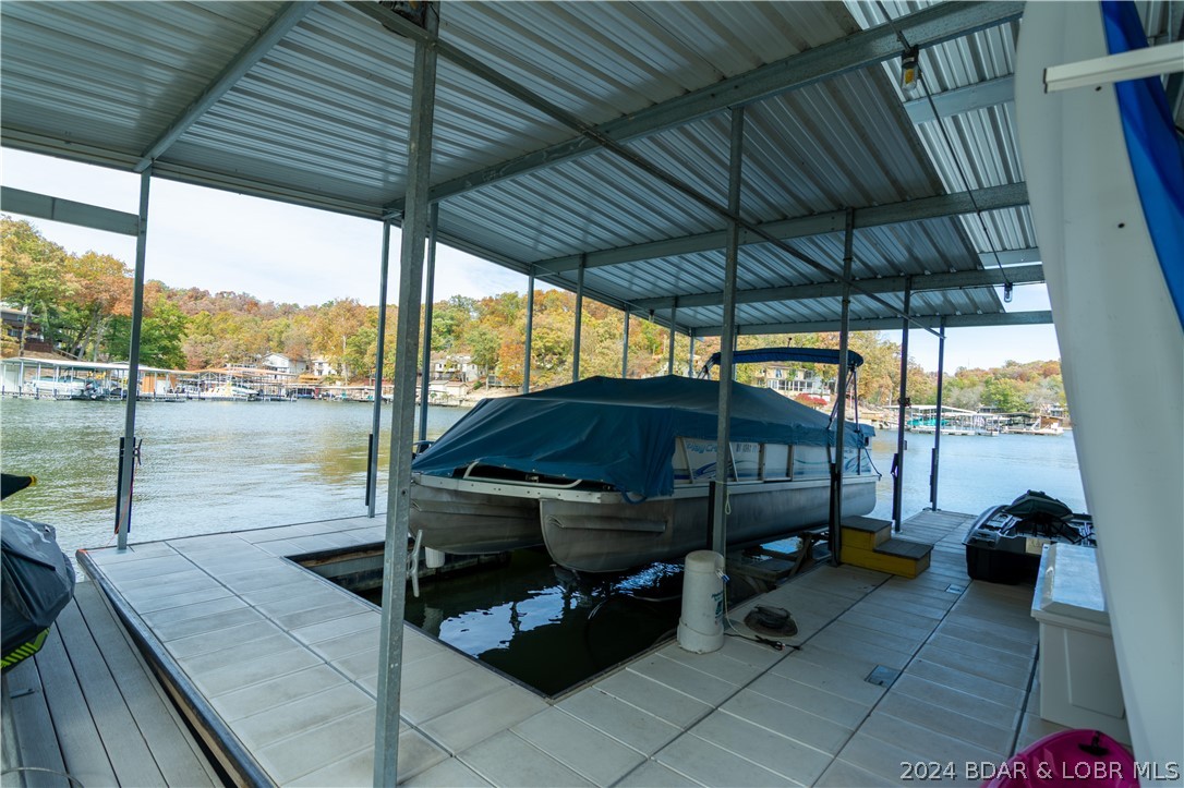 Sunrise Beach, Missouri 65079, United States, 3 Bedrooms Bedrooms, ,3 BathroomsBathrooms,Residential,Contingent,54009