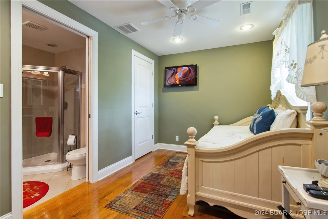 Rocky Mount, Missouri 65072, United States, 5 Bedrooms Bedrooms, ,4 BathroomsBathrooms,Residential,Active,41830