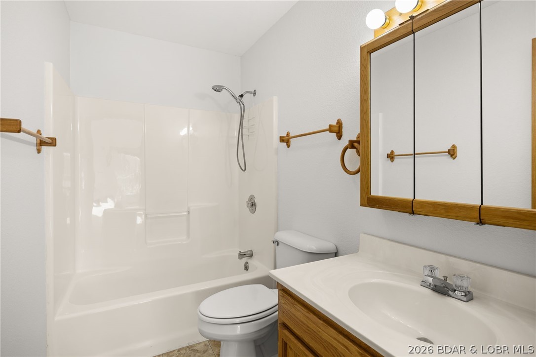 Farrands Cove - Residential