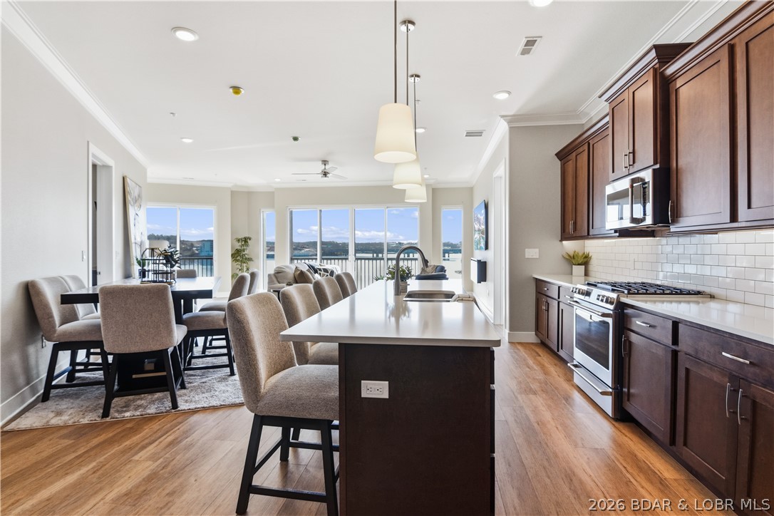 The Hamptons Condominium - Residential