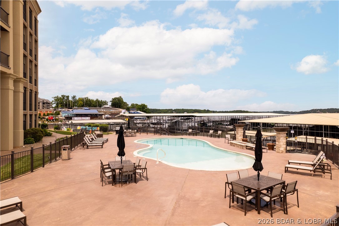 The Hamptons Condominium - Residential